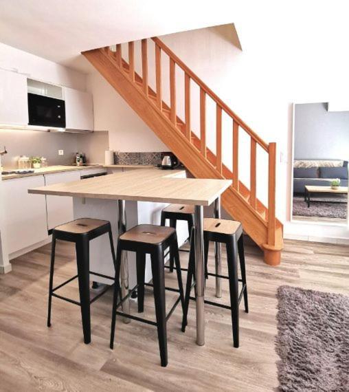 Les Quatres Loges Apartment Aix-en-Provence Exterior foto